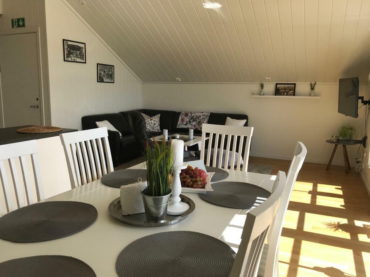 Lauvoy Feriesenter Apartment Askoy Bagian luar foto